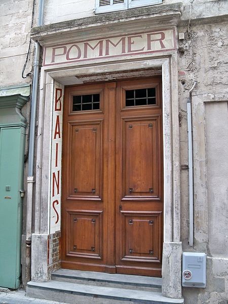 Photo de Établissement de bains Pommer à Avignon