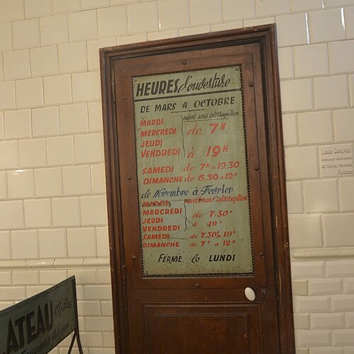 Photo de Établissement de bains Pommer à Avignon