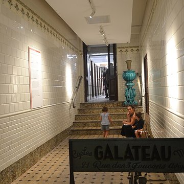 Établissement de bains Pommer à Avignon