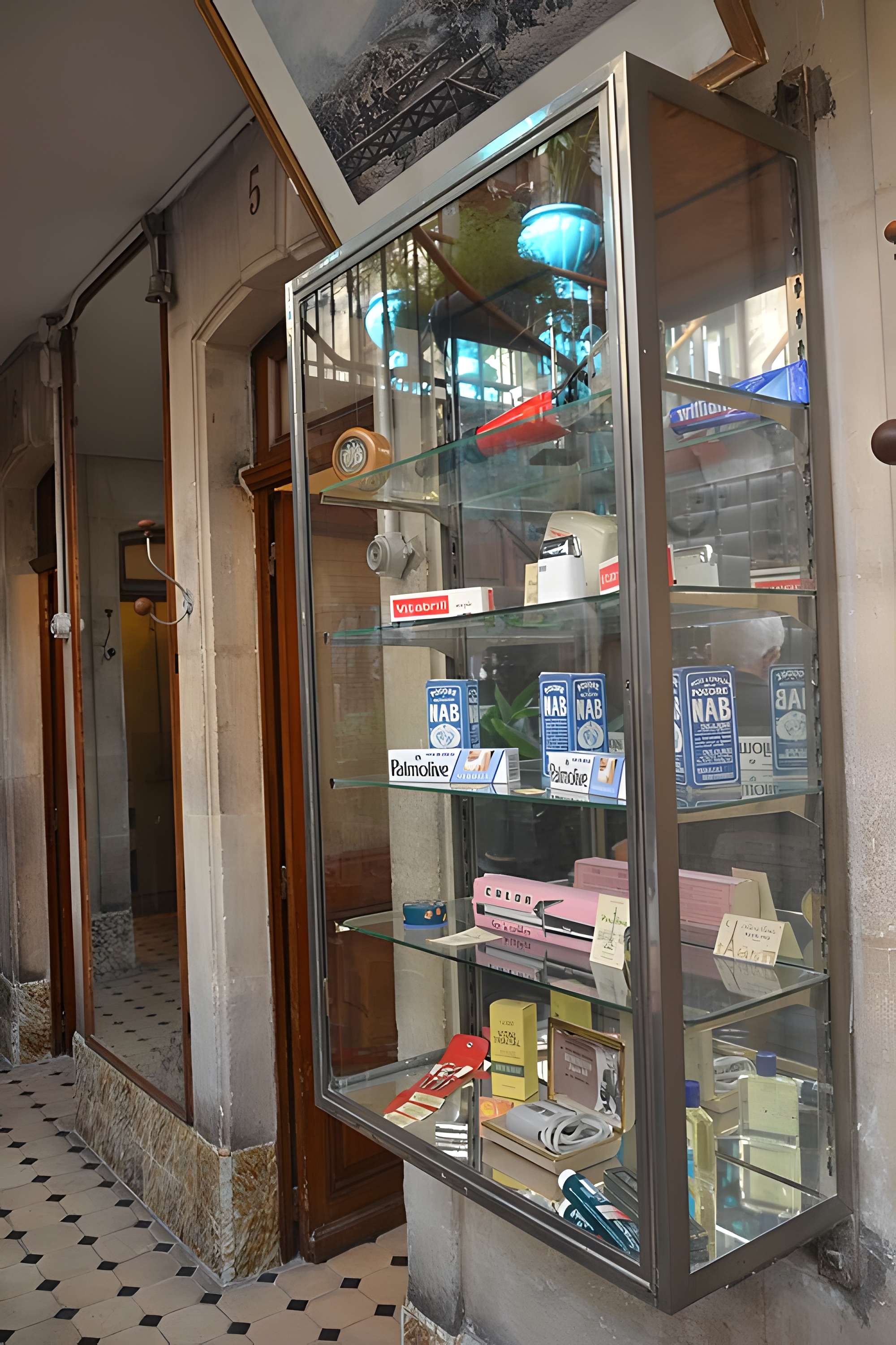 Établissement de bains Pommer à Avignon