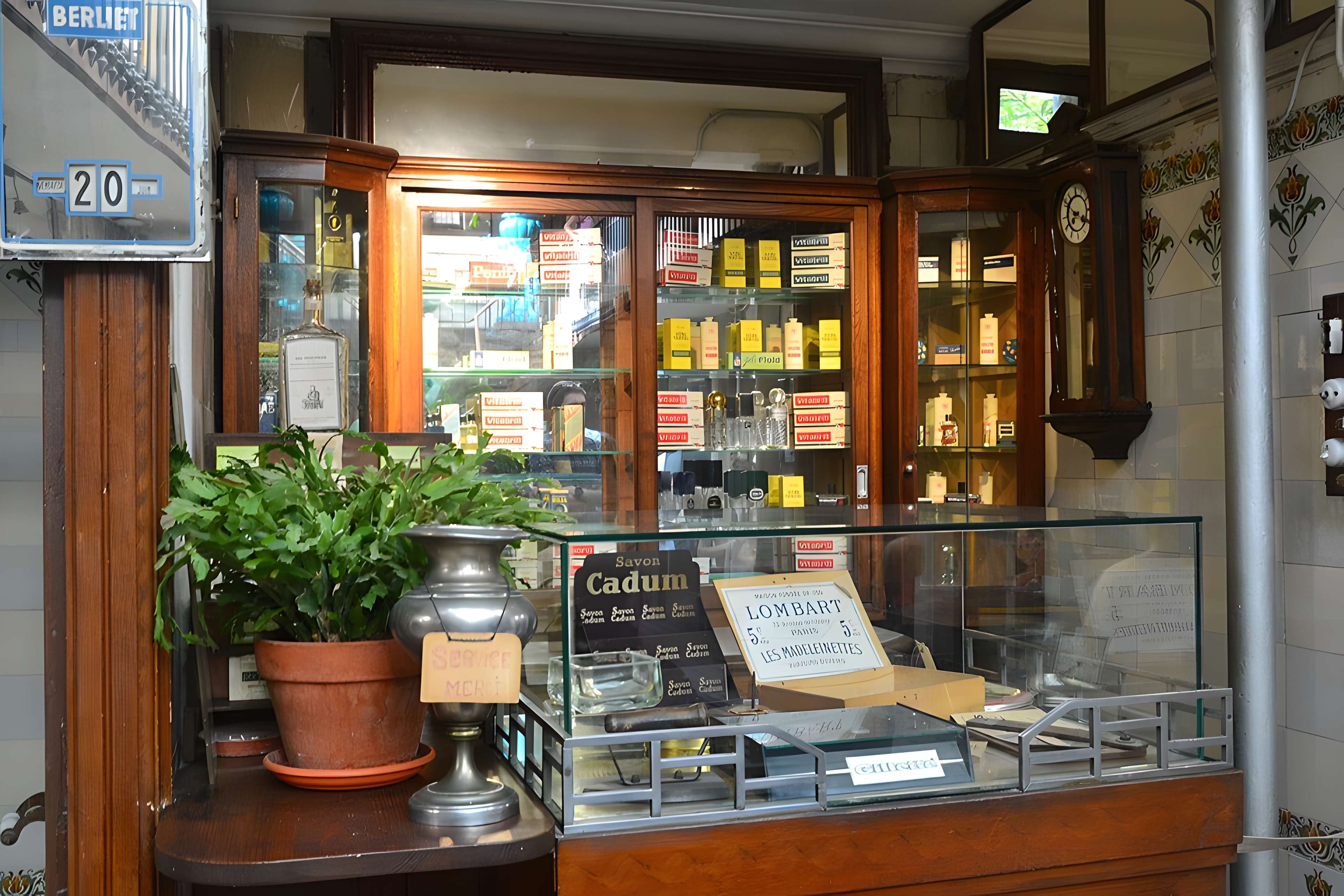 Établissement de bains Pommer à Avignon