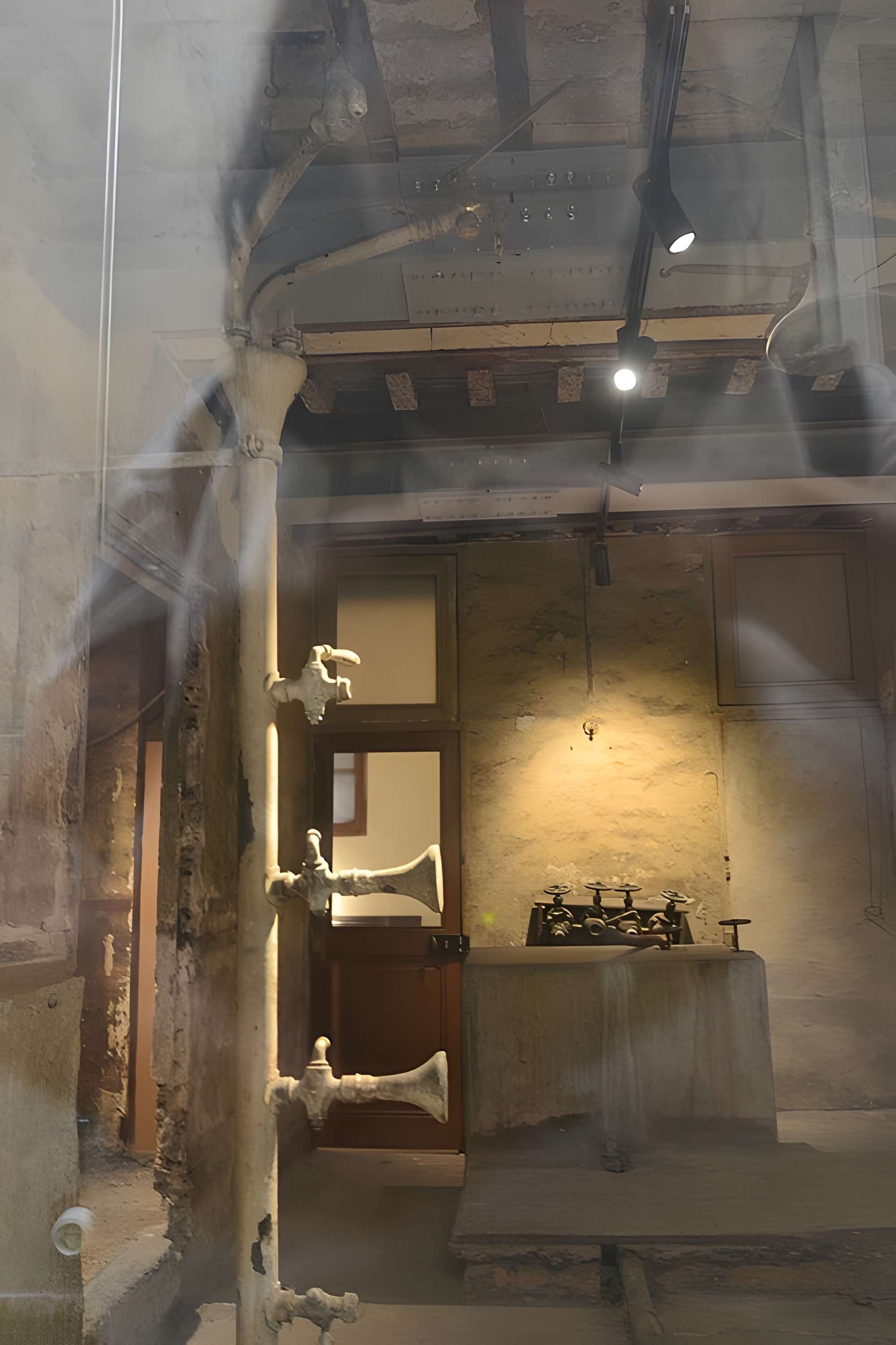 Établissement de bains Pommer à Avignon