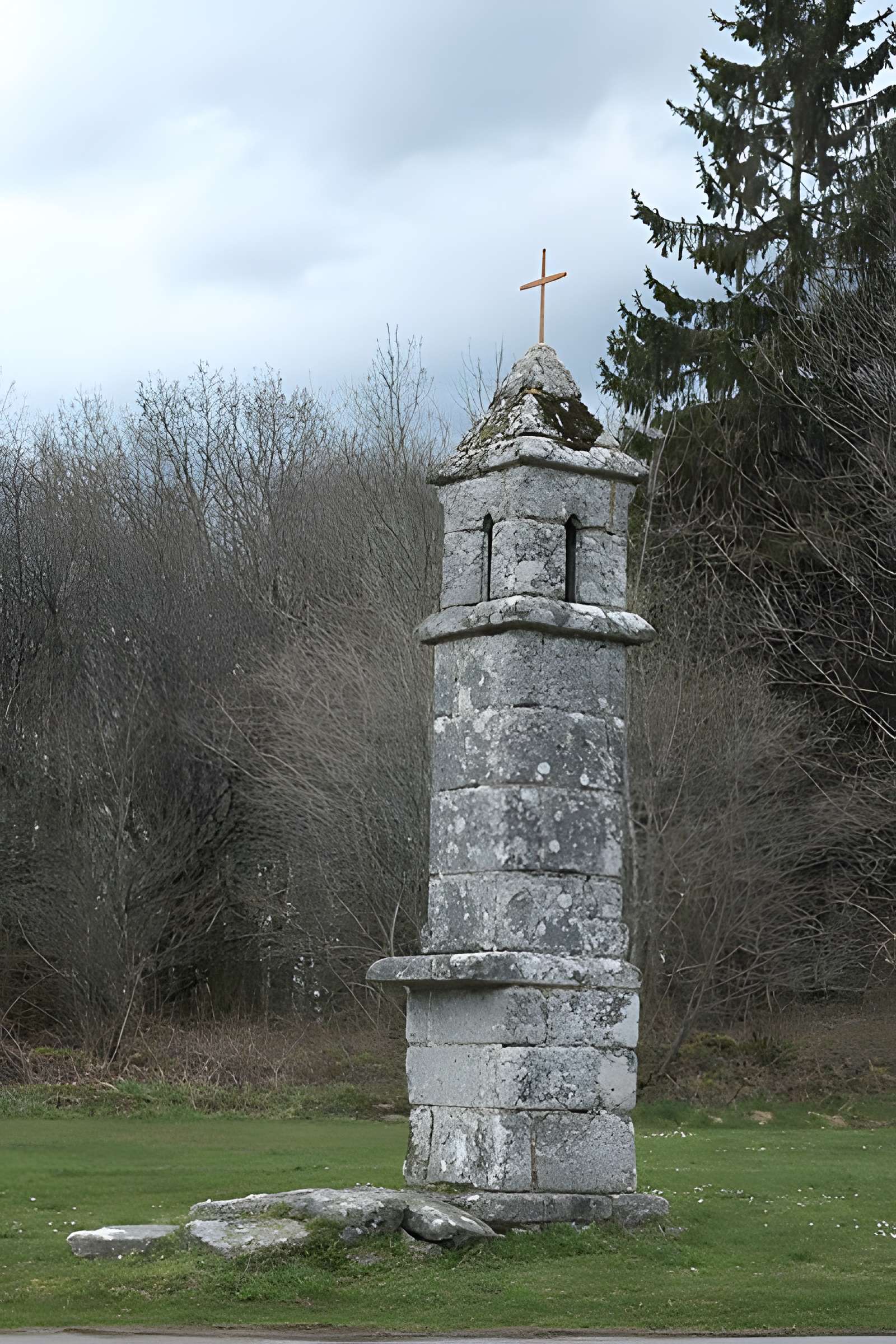 Fanal funéraire de Saint-Goussaud
