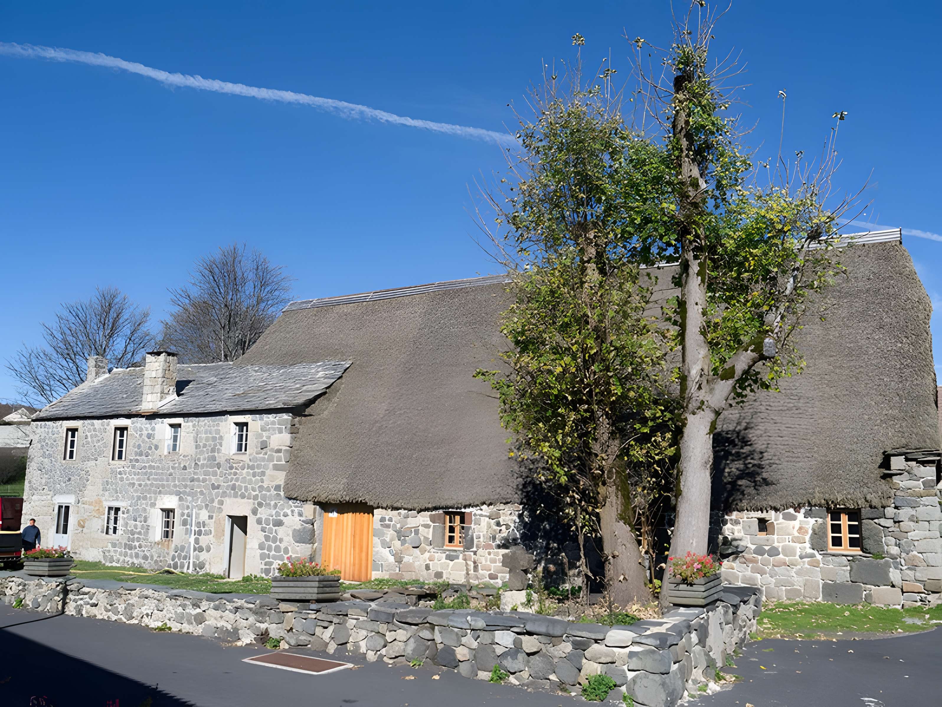 Ferme de Clastres à Sainte-Eulalie 