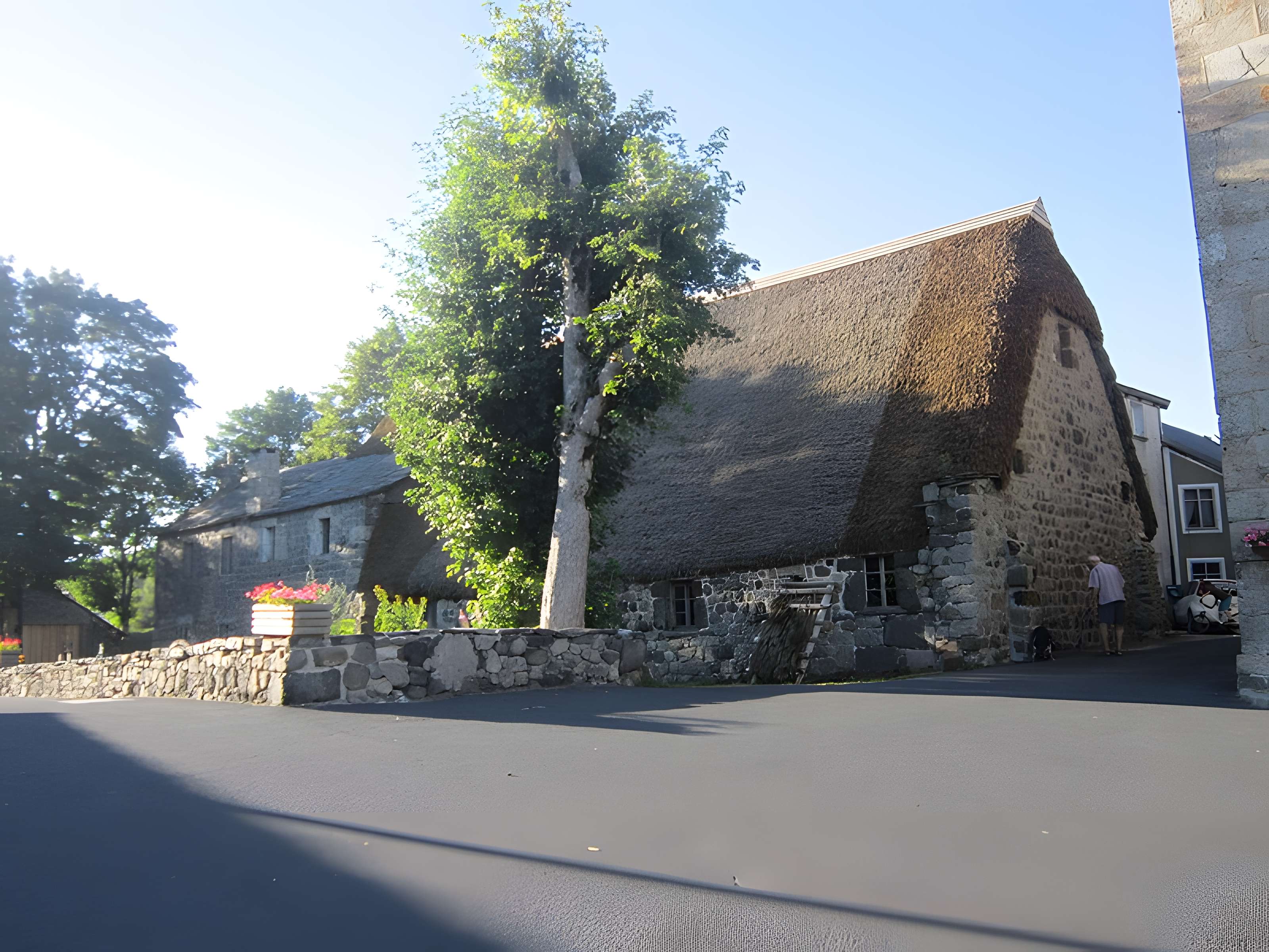 Ferme de Clastres à Sainte-Eulalie