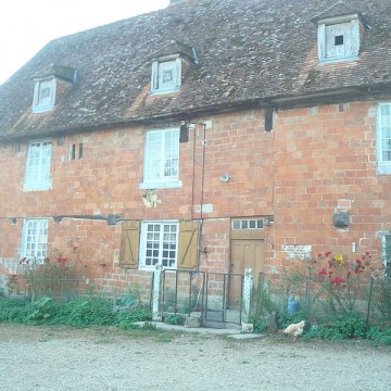 ferme de coulonches et des cours montreuil au renouard