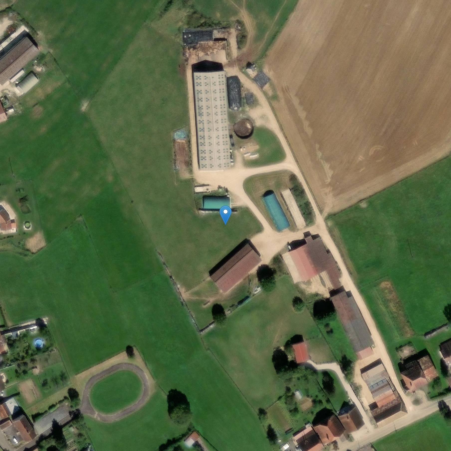 Photo de Notre-Dame de Corneux Abtei Bauernhof