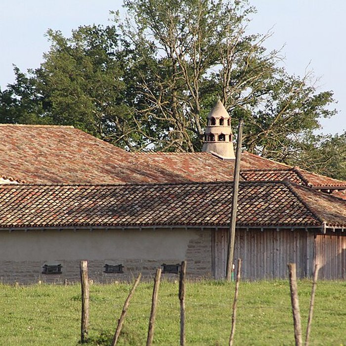 Photo de Ferme de Montjouvent à Saint-Étienne-sur-Reyssouze