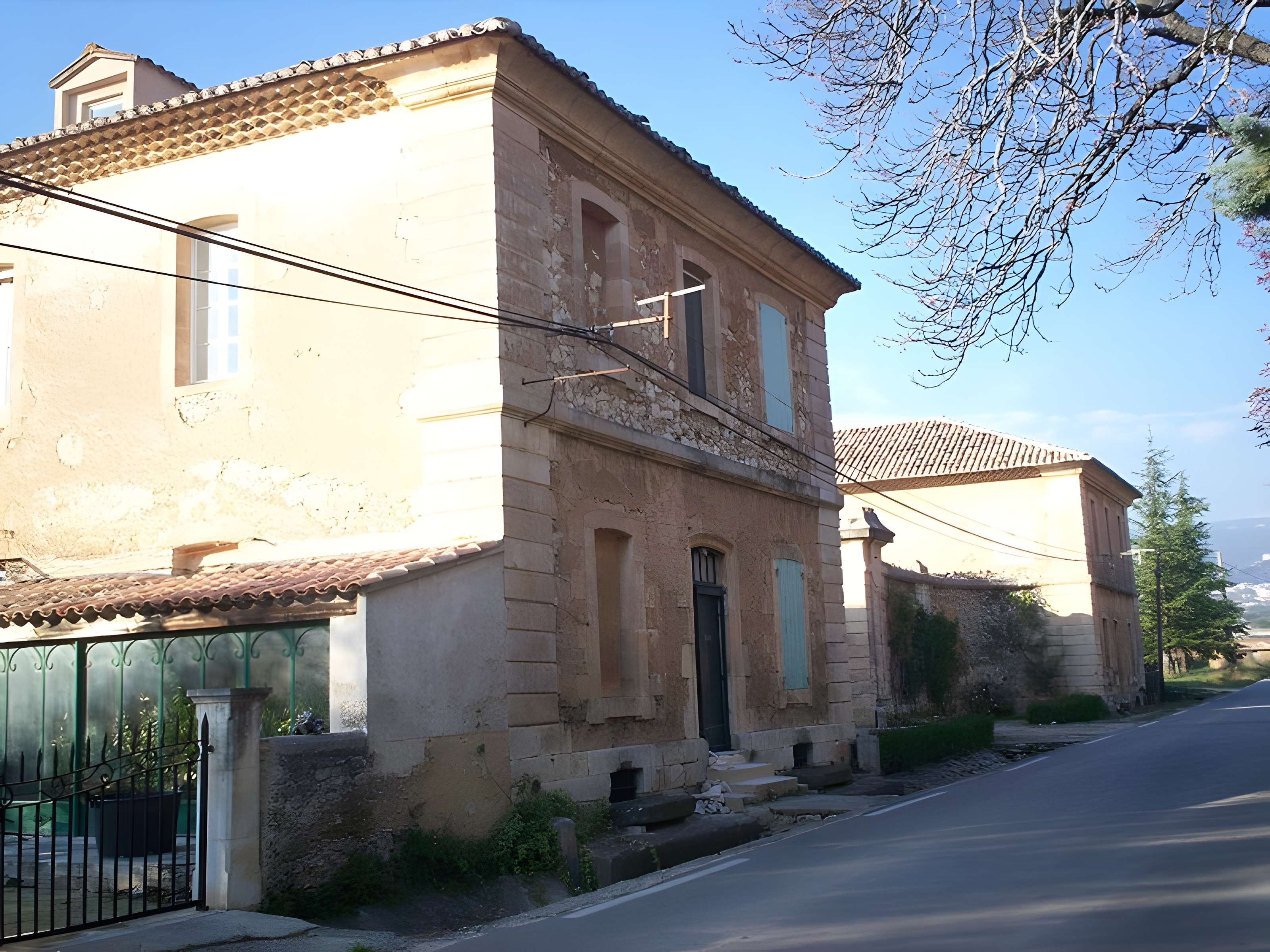 Ferme du Cabaret de Saint-Saturnin-lès-Apt 