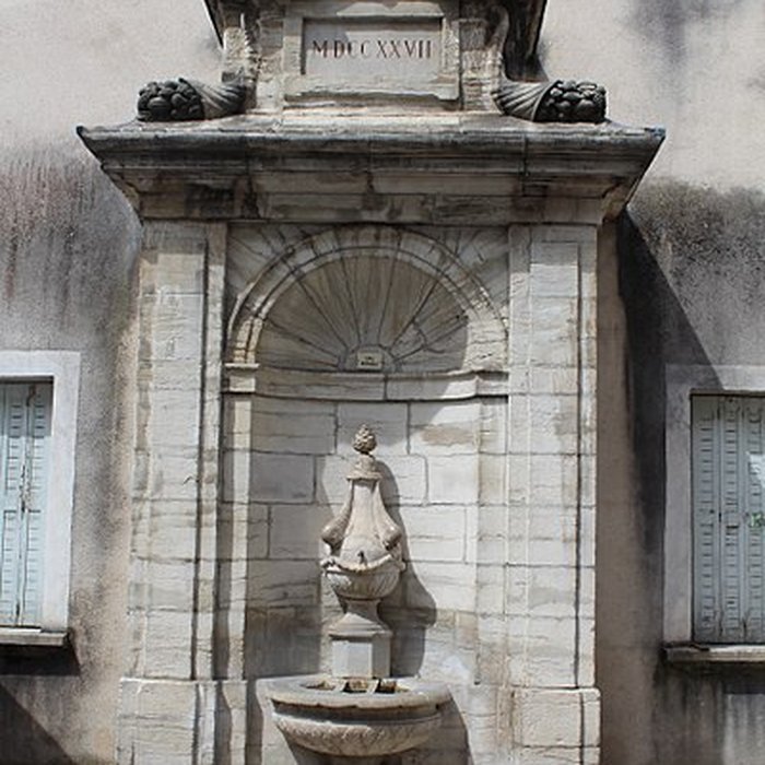 Photo de Fontaine aux Dauphins de Lons-le-Saunier