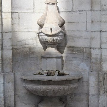 Fontaine aux Dauphins de Lons-le-Saunier