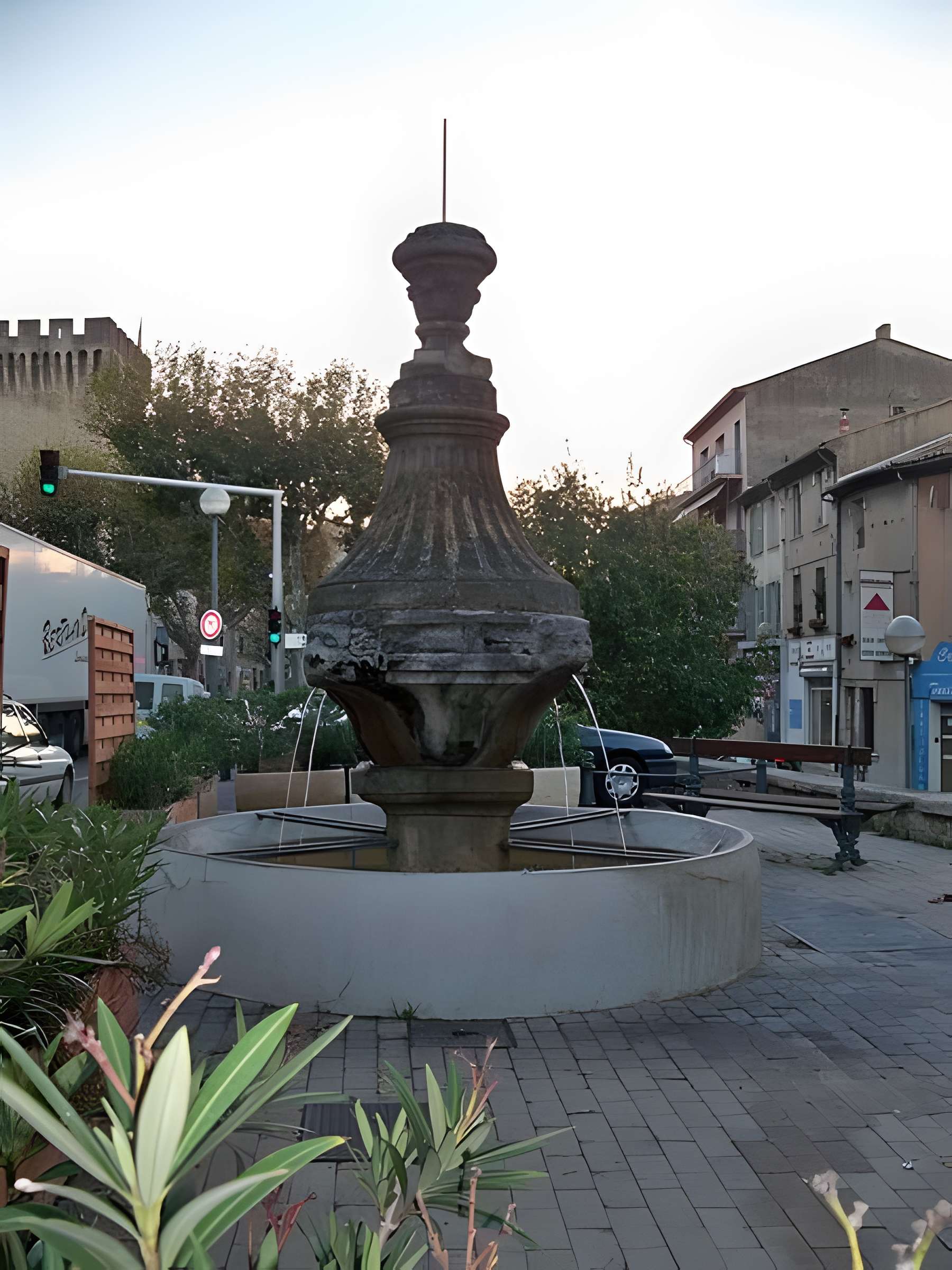 Fontaine boulevard du Nord de Carpentras 