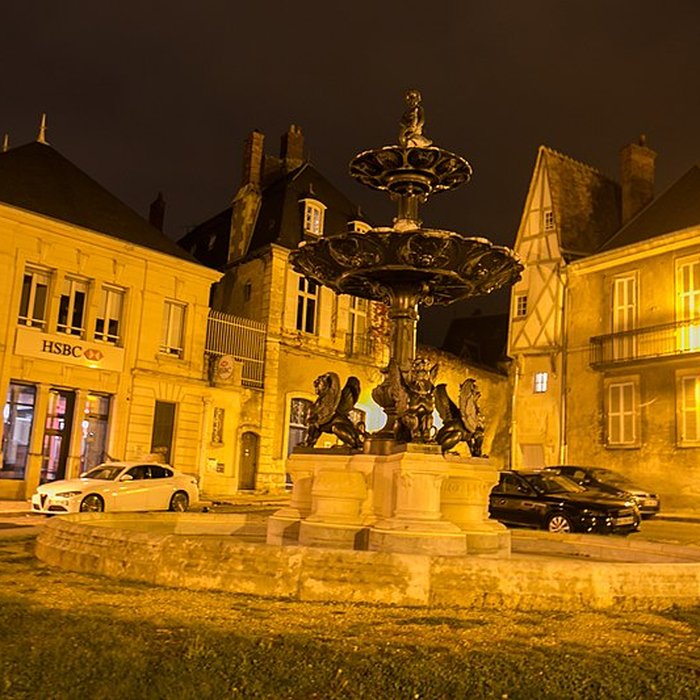 Photo de Fontaine Bourdaloue à Bourges