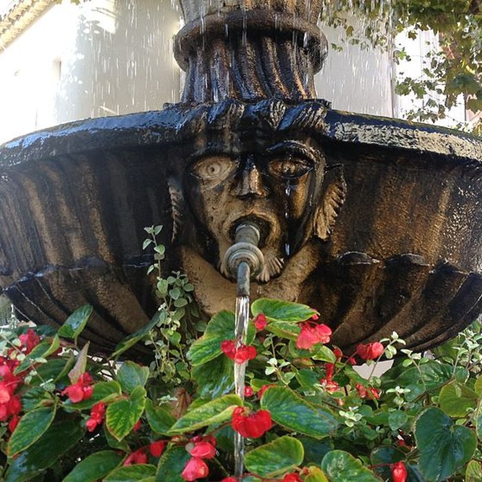 Photo de La fontaine du XVIIIe siècle