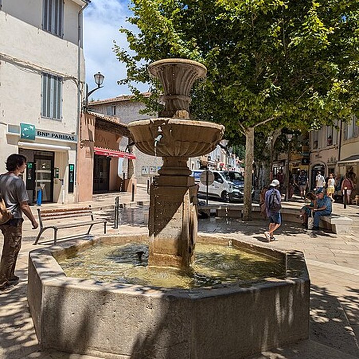Photo de La fontaine du XVIIIe siècle