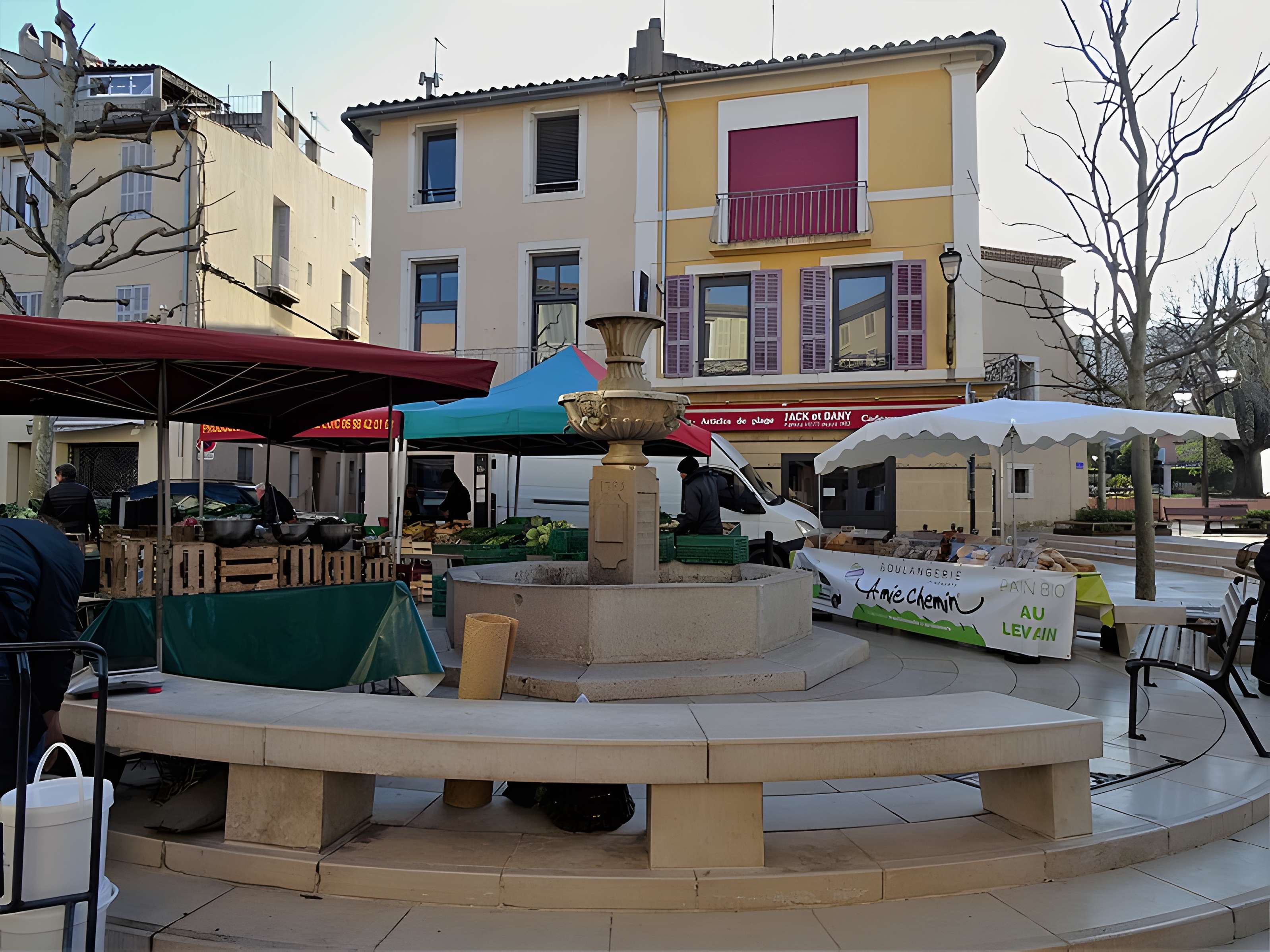 La fontaine du XVIIIe siècle