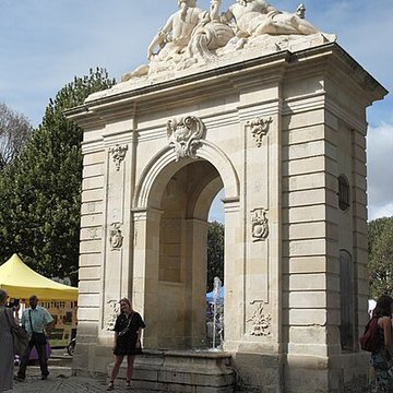 Fontaine de la place Colbert à Rochefort