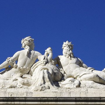Fontaine de la place Colbert à Rochefort