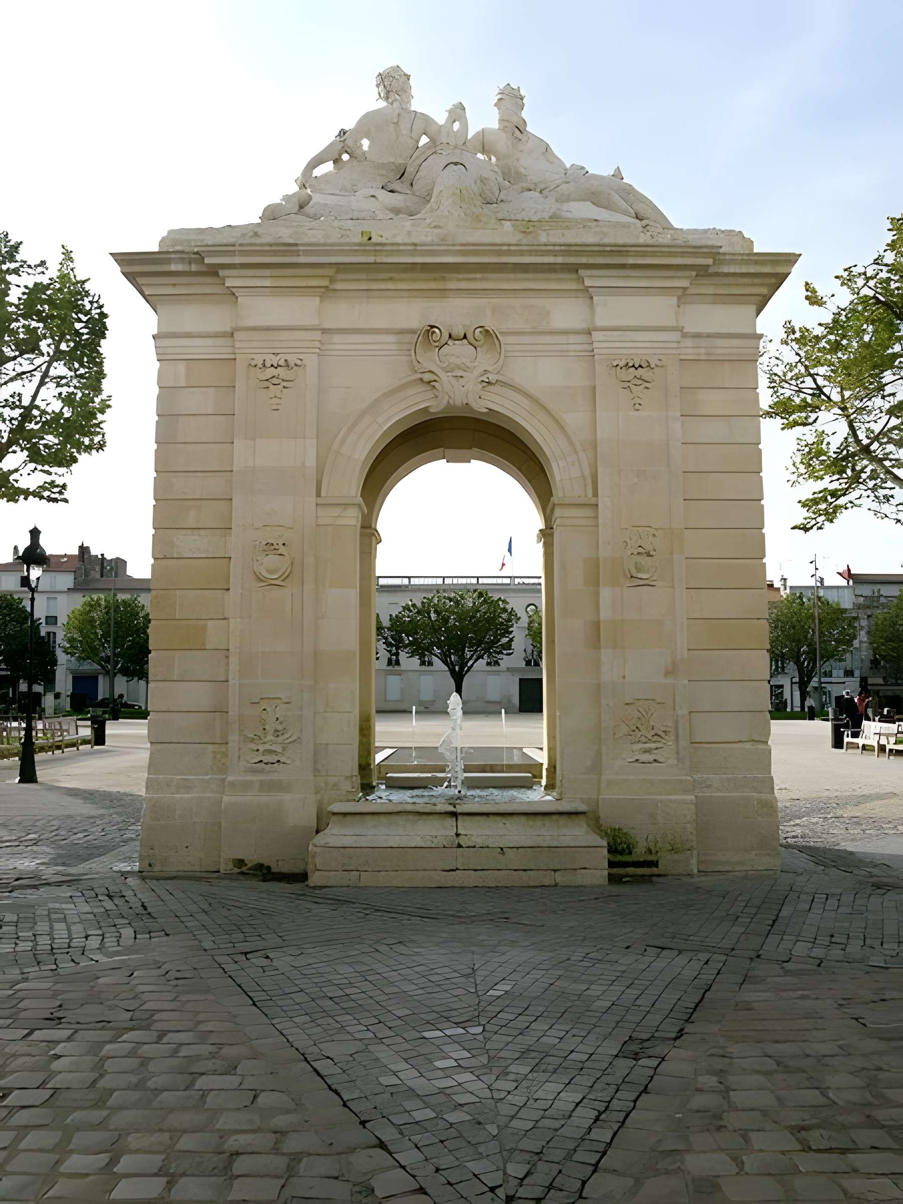 Fontaine de la place Colbert à Rochefort 