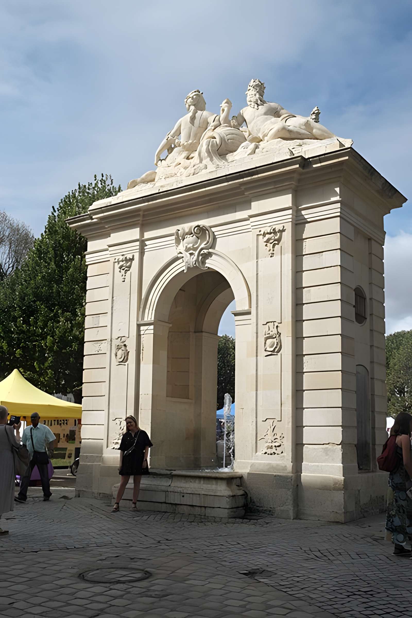 Fontaine de la place Colbert à Rochefort