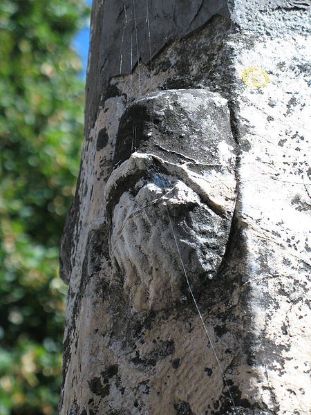 Fontaine de la place de la Mairie de Besse-sur-Issole