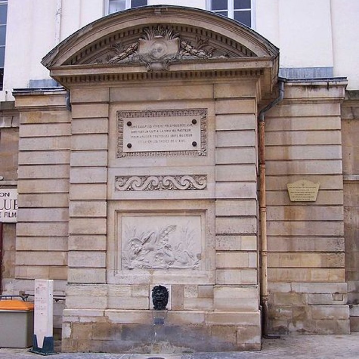 Photo de Fontaine de la place Saint-Louis de Versailles