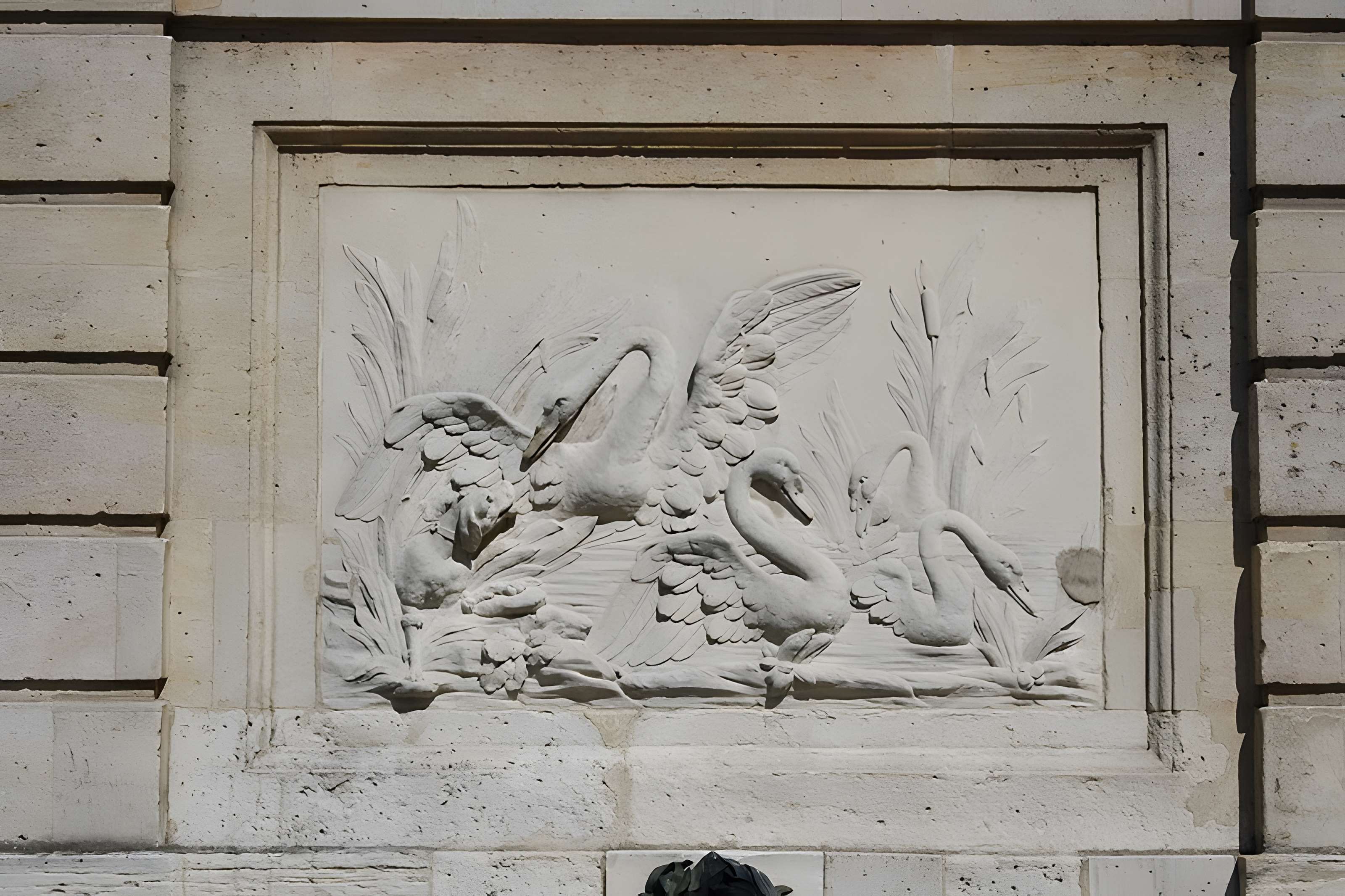 Fontaine de la place Saint-Louis de Versailles
