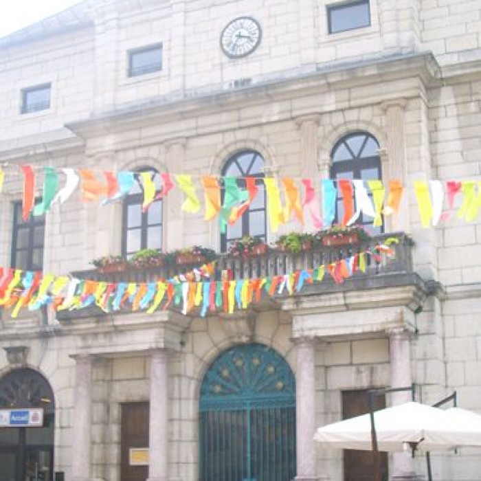 Photo de Fontaine de lhôtel de ville de Moirans-en-Montagne