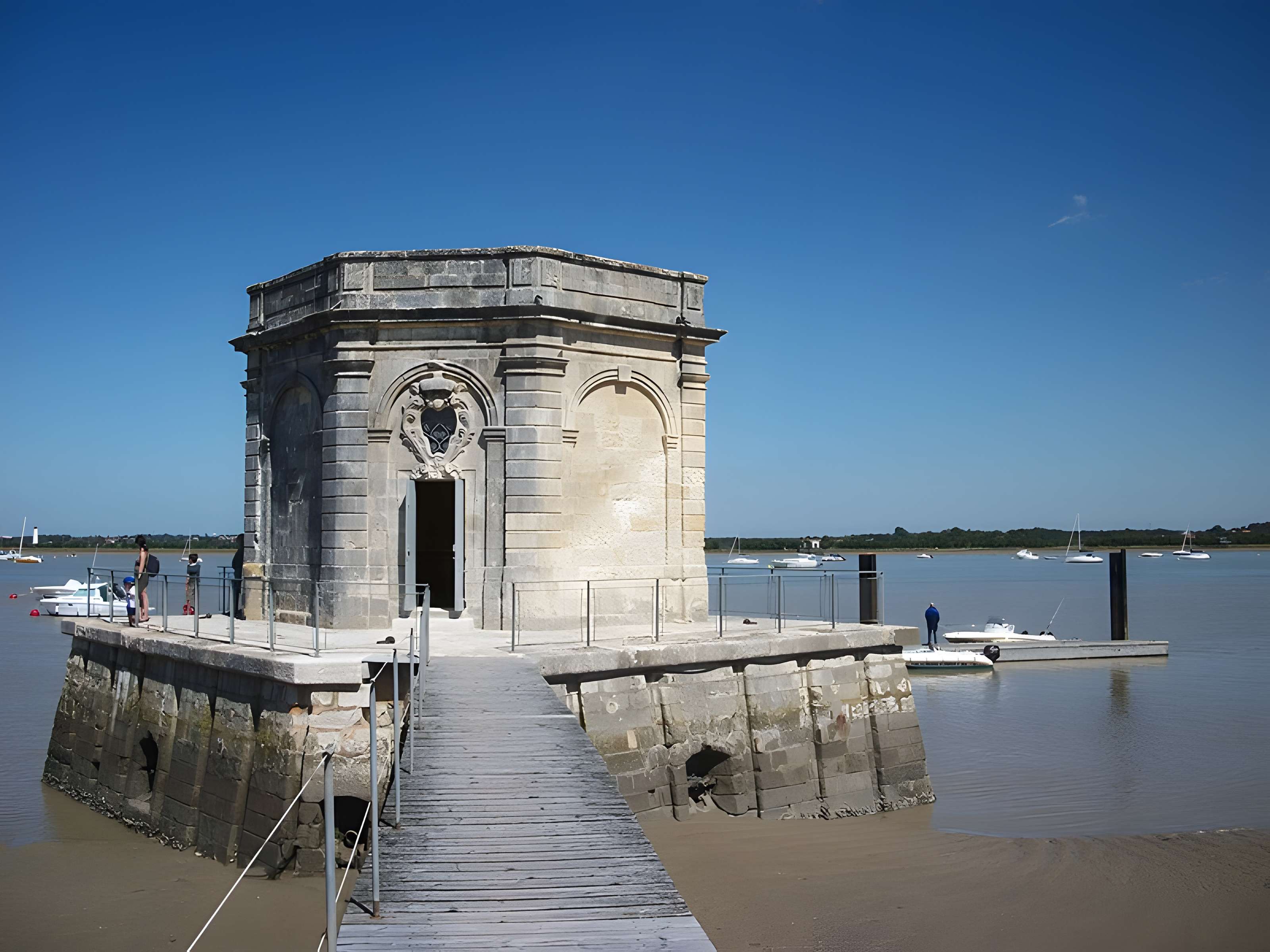 Fontaine de Lupin à Saint-Nazaire-sur-Charente