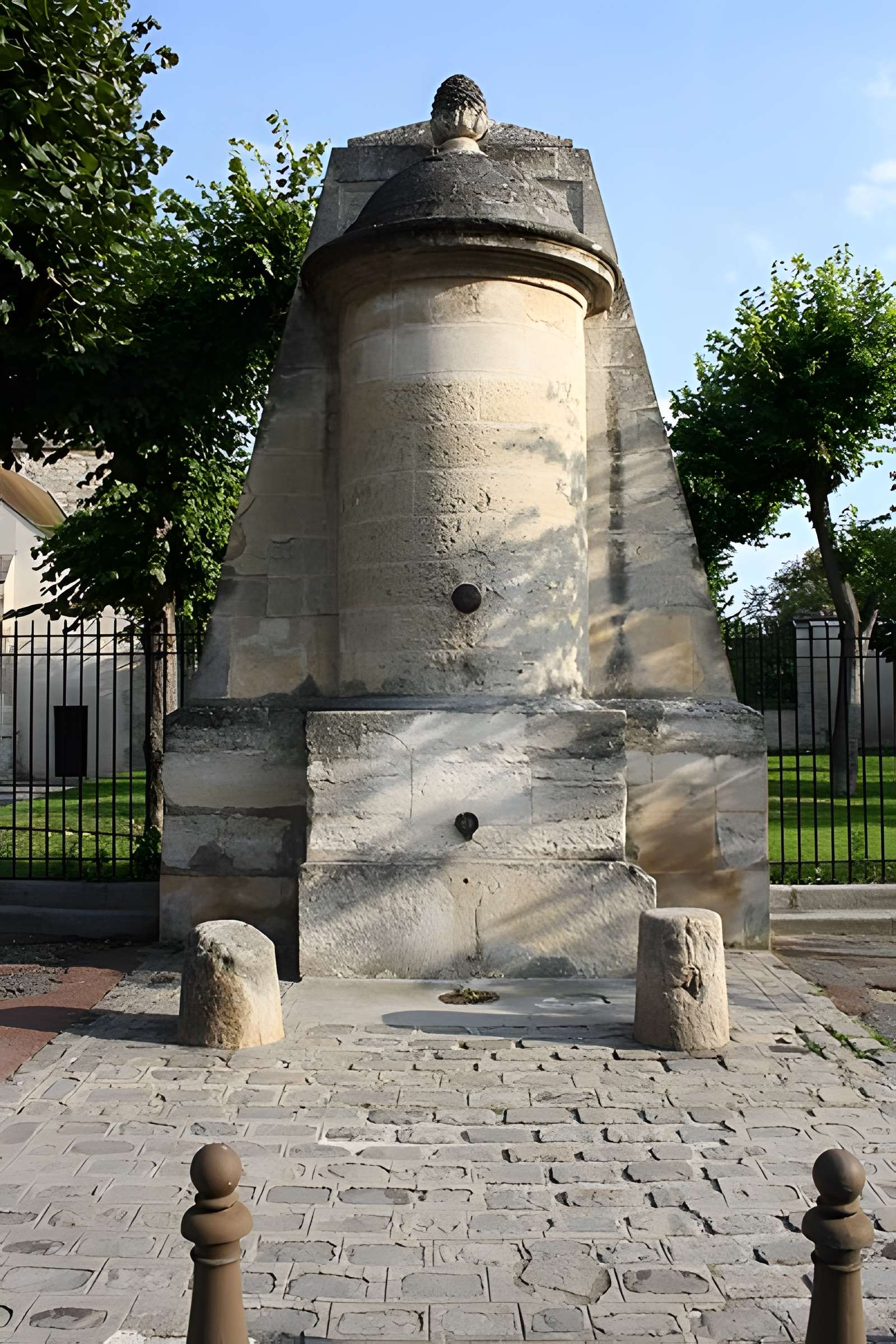 Fontaine de Maisons-Laffitte