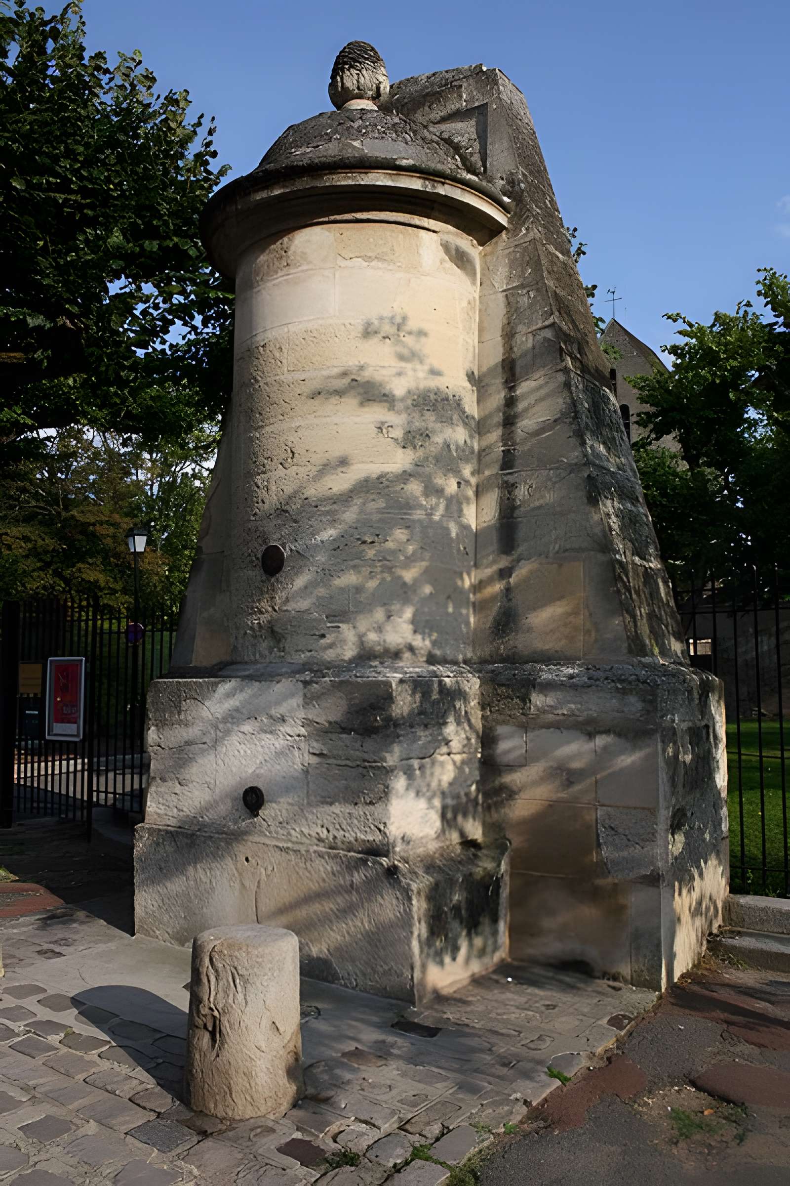 Fontaine de Maisons-Laffitte