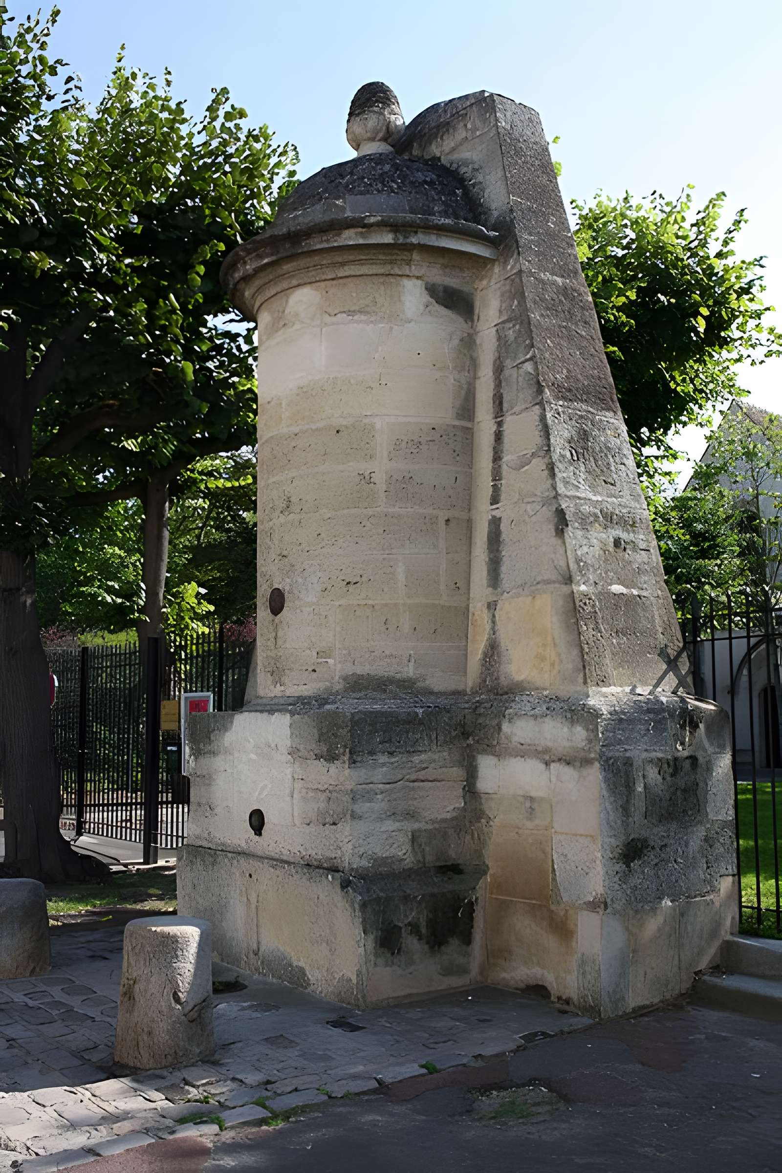 Fontaine de Maisons-Laffitte