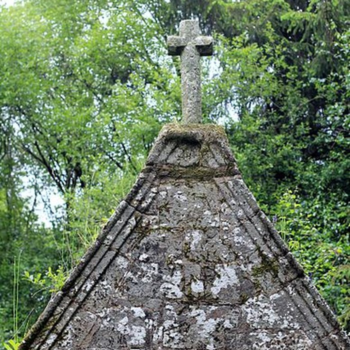Photo de Fontaine de Saint-Jean-du-Poteau à Plumelin