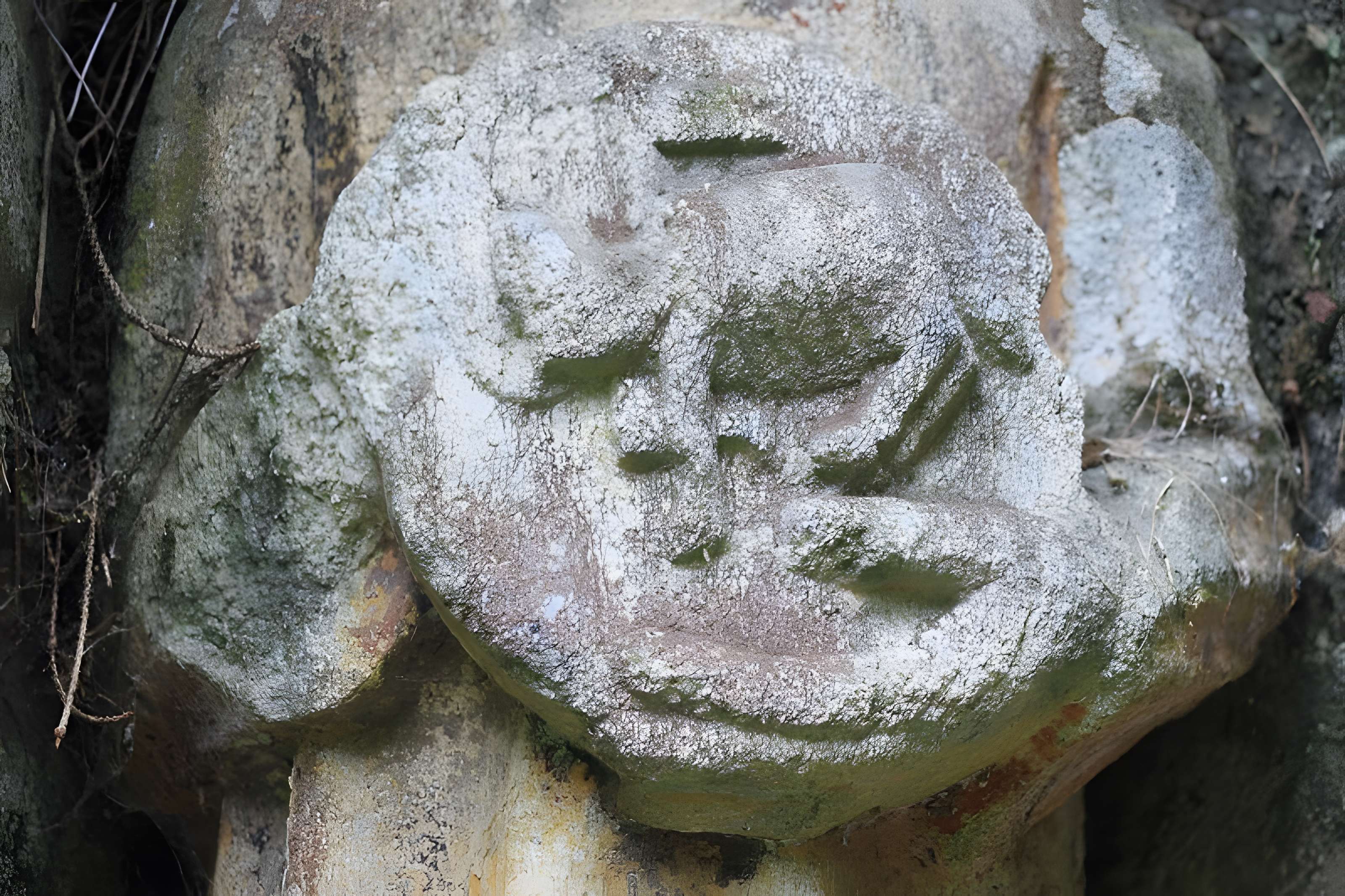 Fontaine de Saint-Jean-du-Poteau à Plumelin