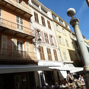 Fontaine de Vence à Antibes