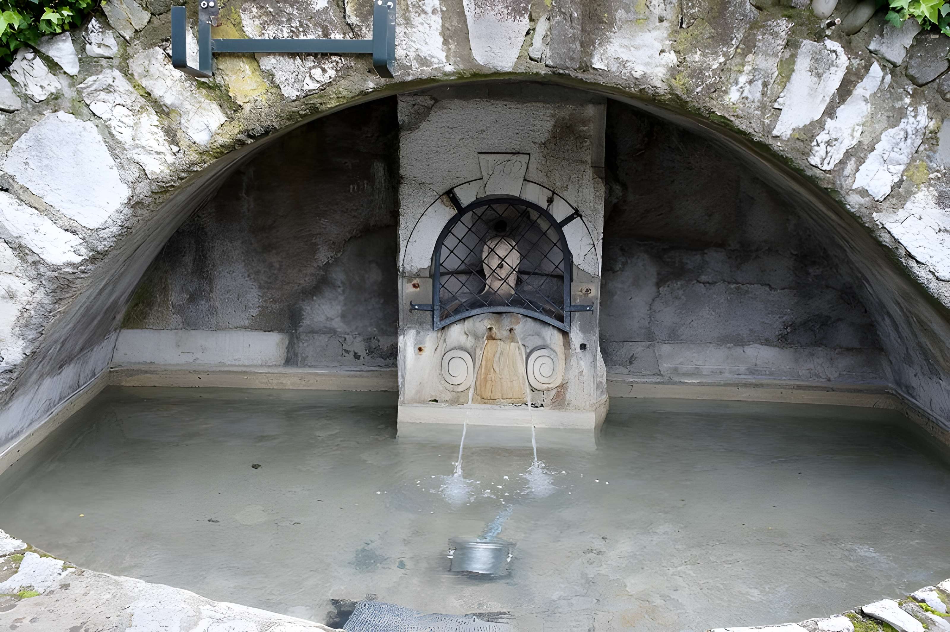 Fontaine des deux Bourneaux de Chambéry