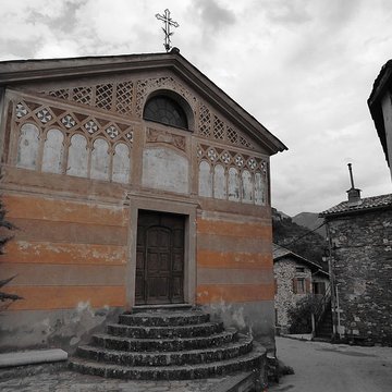 Chapelle des Pénitents blancs de La Tour