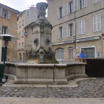 Fontaine des Tanneurs dAix-en-Provence