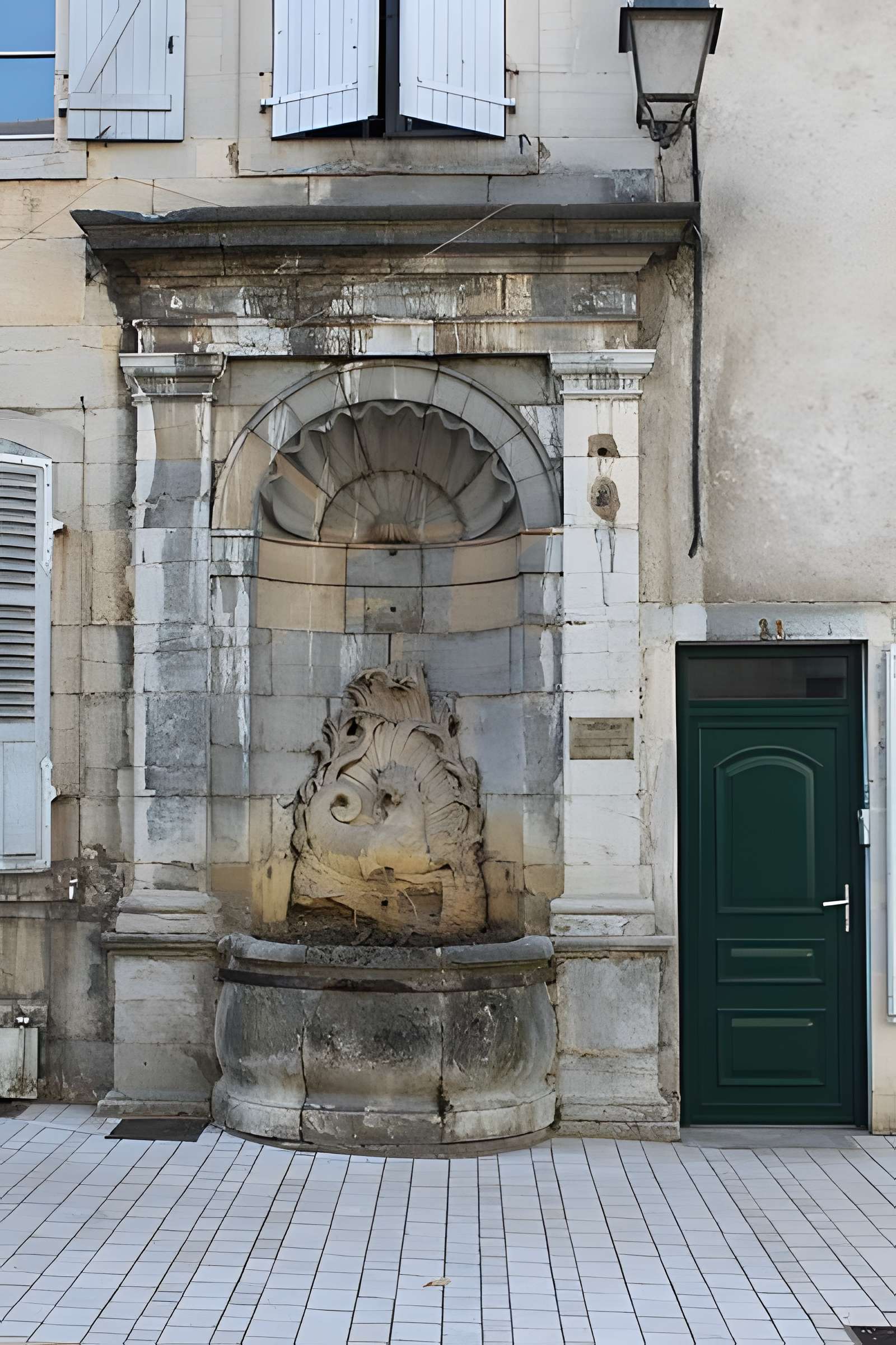 Fontaine du Cheval Marin de Poligny