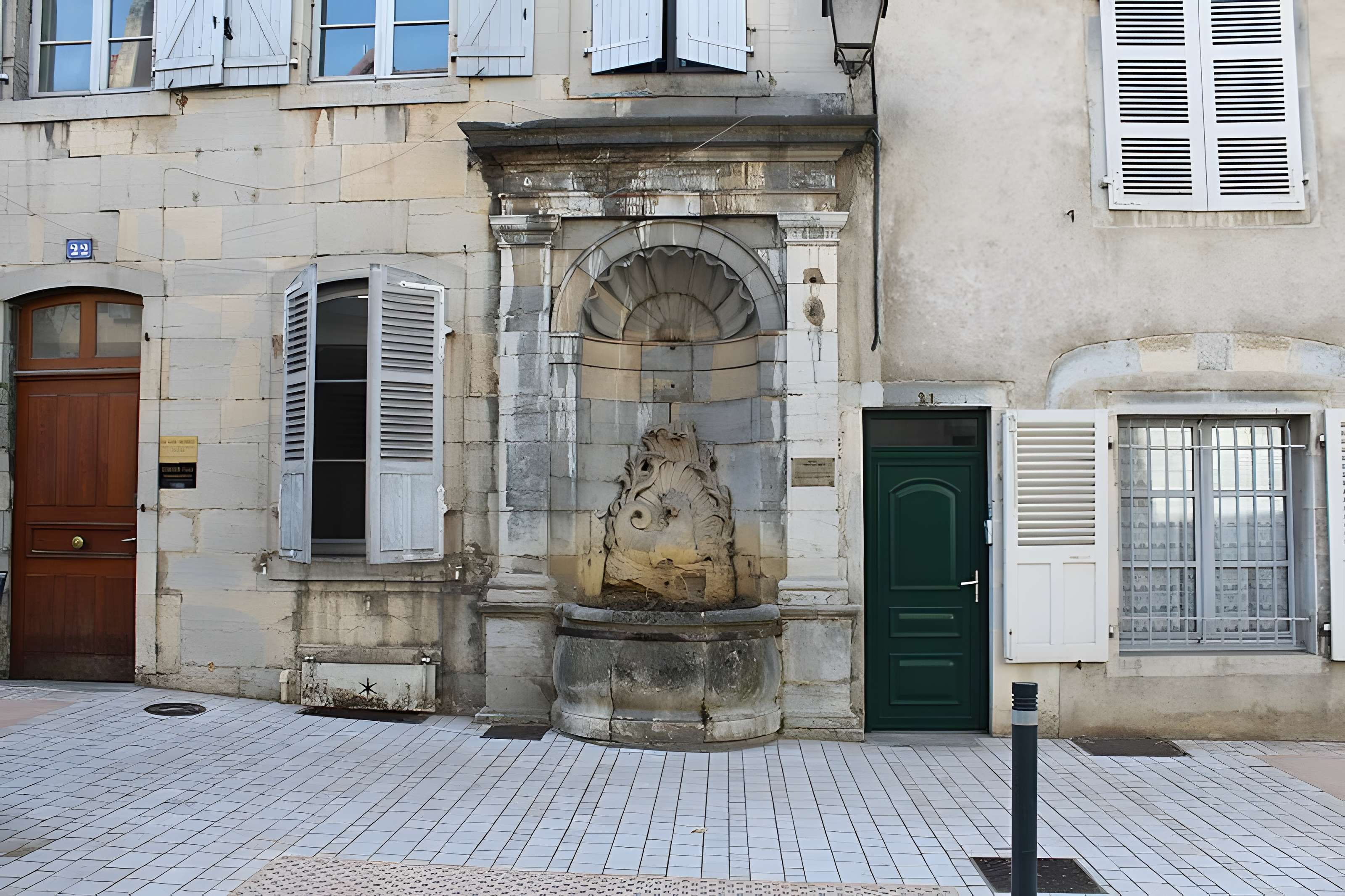 Fontaine du Cheval Marin de Poligny
