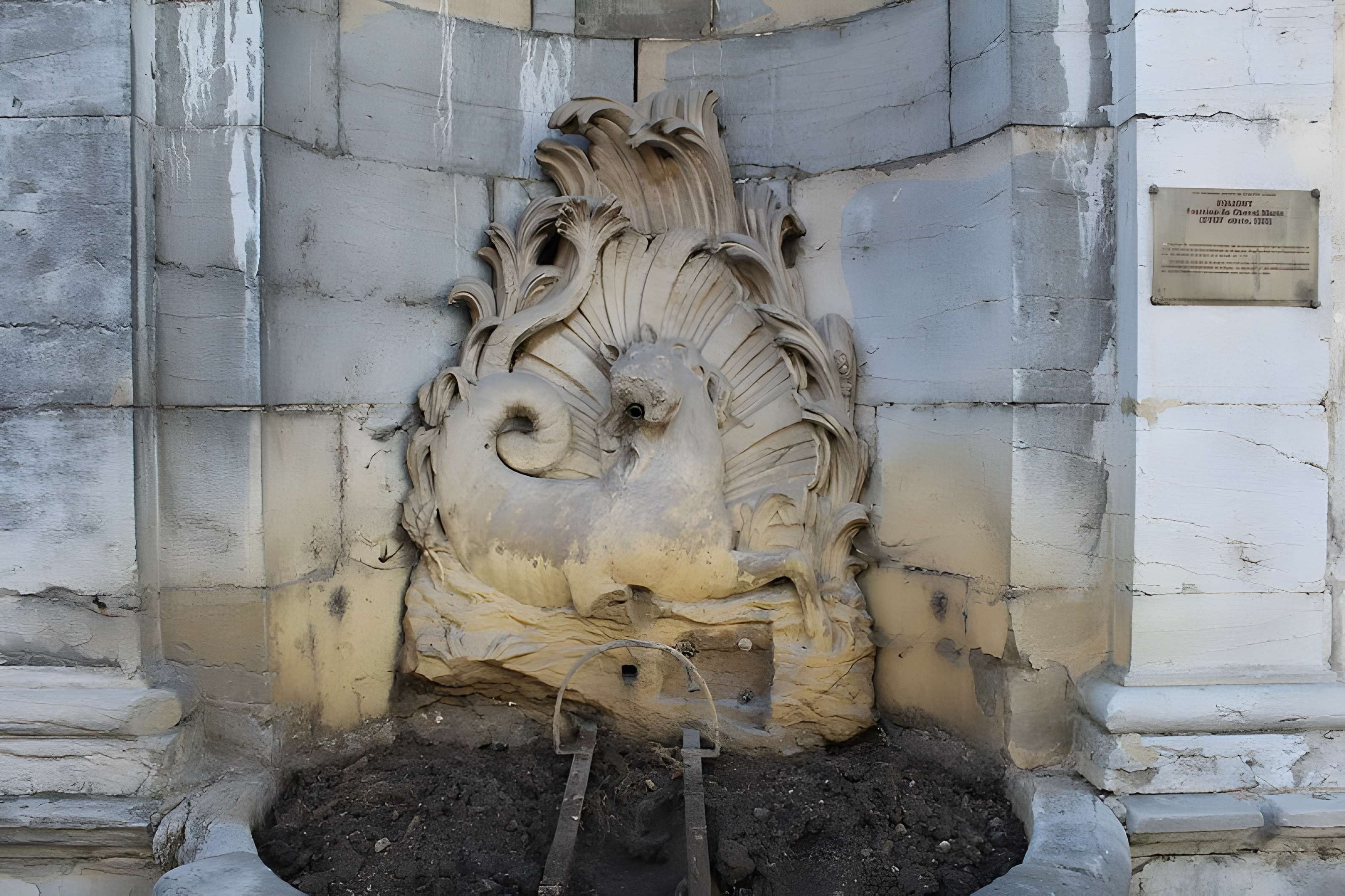 Fontaine du Cheval Marin de Poligny