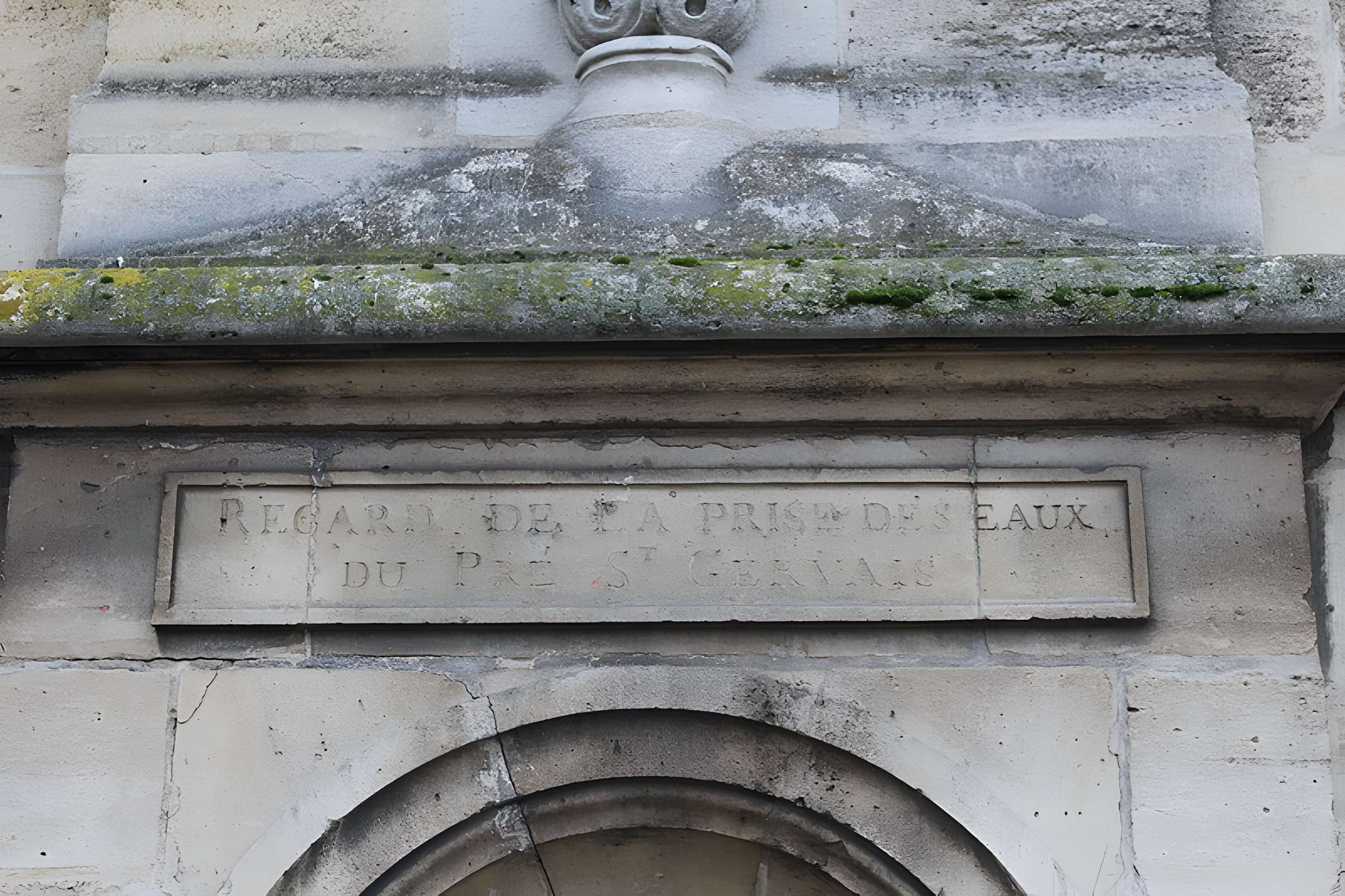 Eaux du Pré-Saint-Gervais : Fontaine du Pré-Saint-Gervais