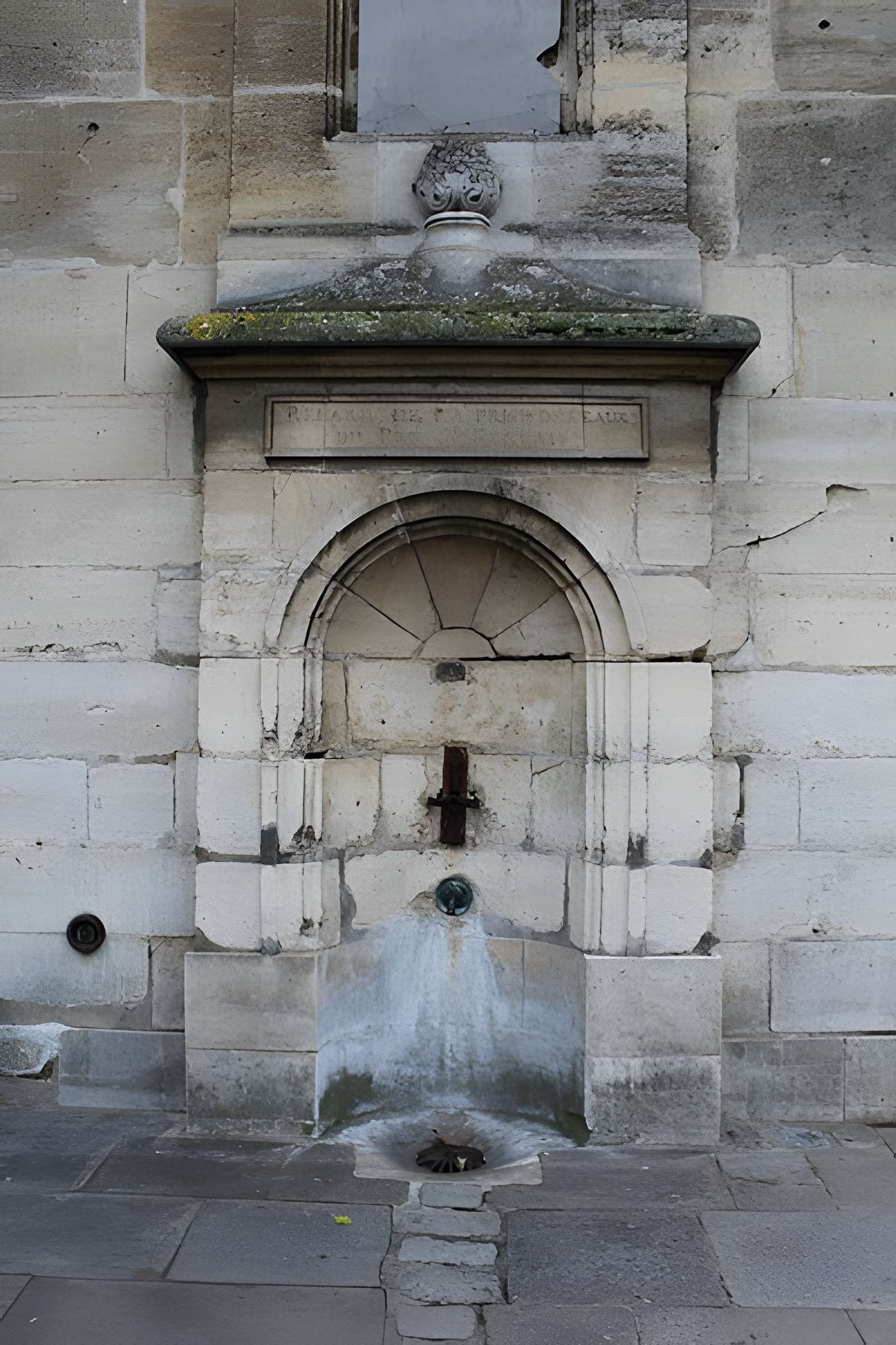 Eaux du Pré-Saint-Gervais : Fontaine du Pré-Saint-Gervais