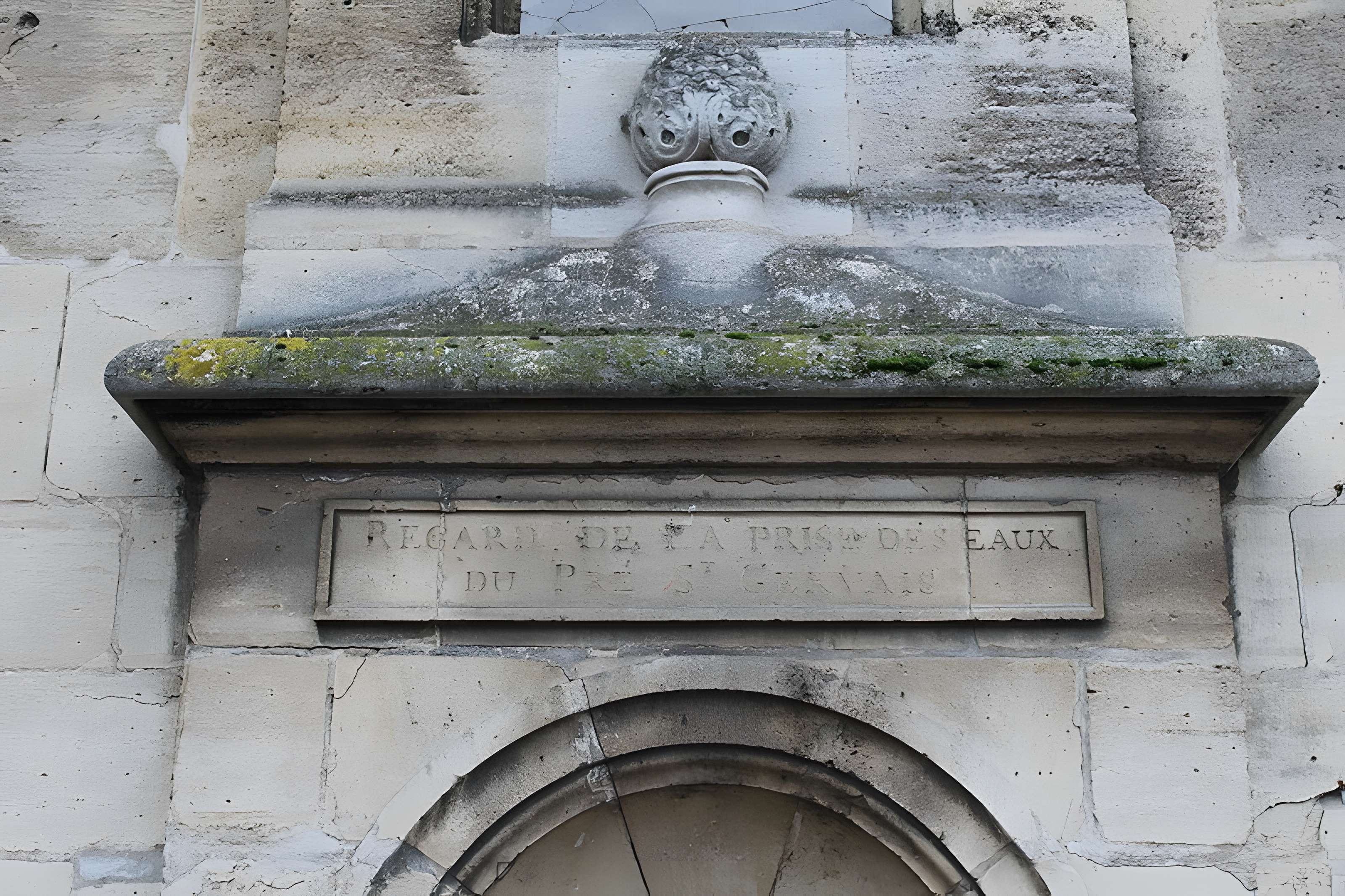 Eaux du Pré-Saint-Gervais : Fontaine du Pré-Saint-Gervais