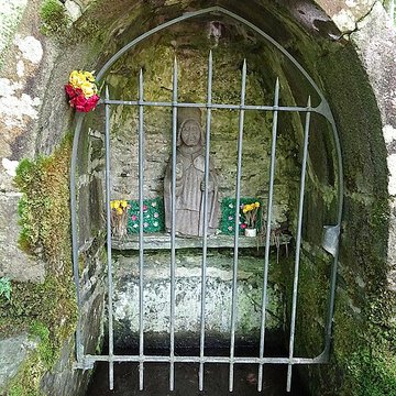 Fontaine et calvaire de Saint-Conval dHanvec