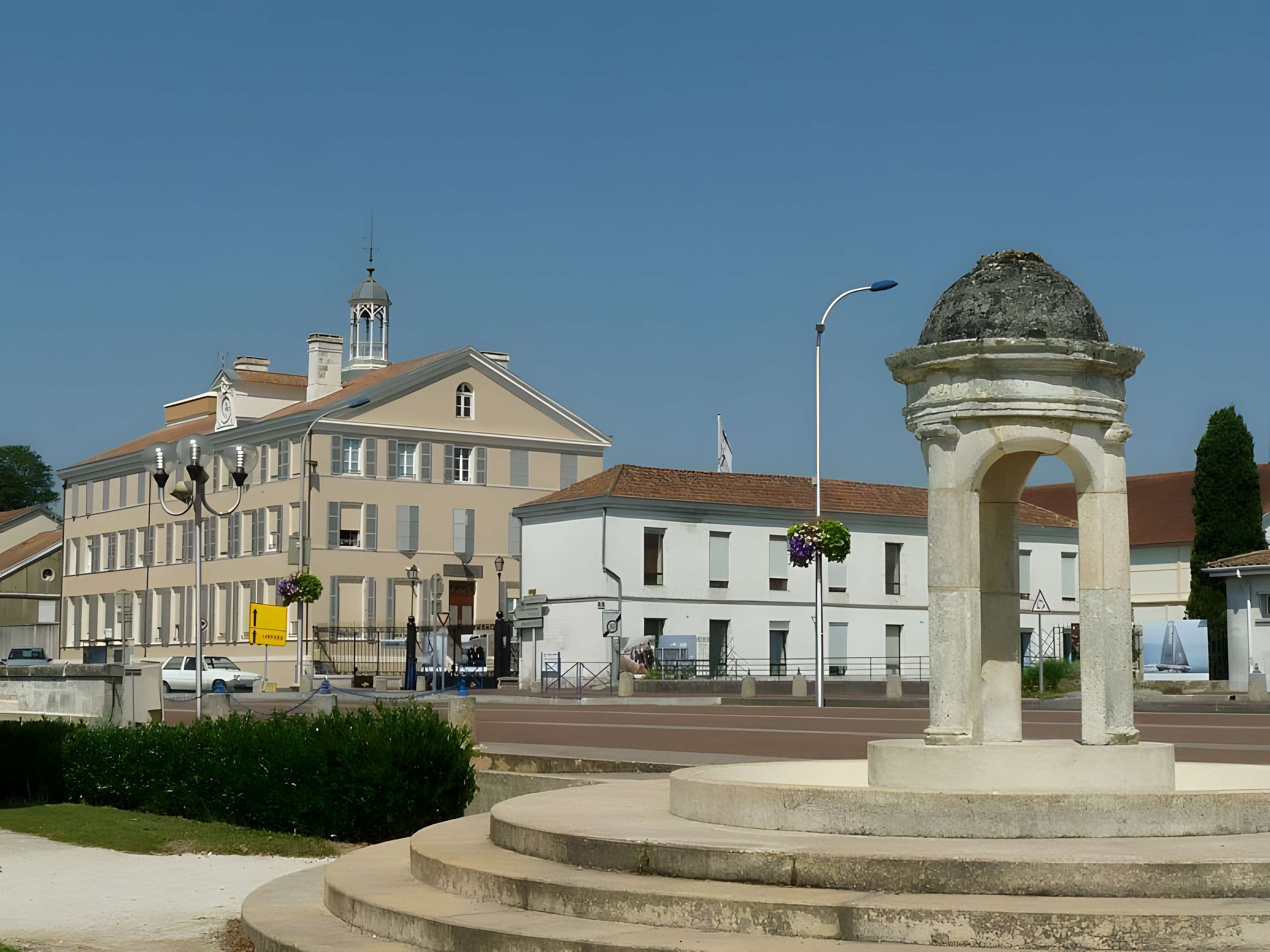 Fontaine François Ier de Ruelle-sur-Touvre 