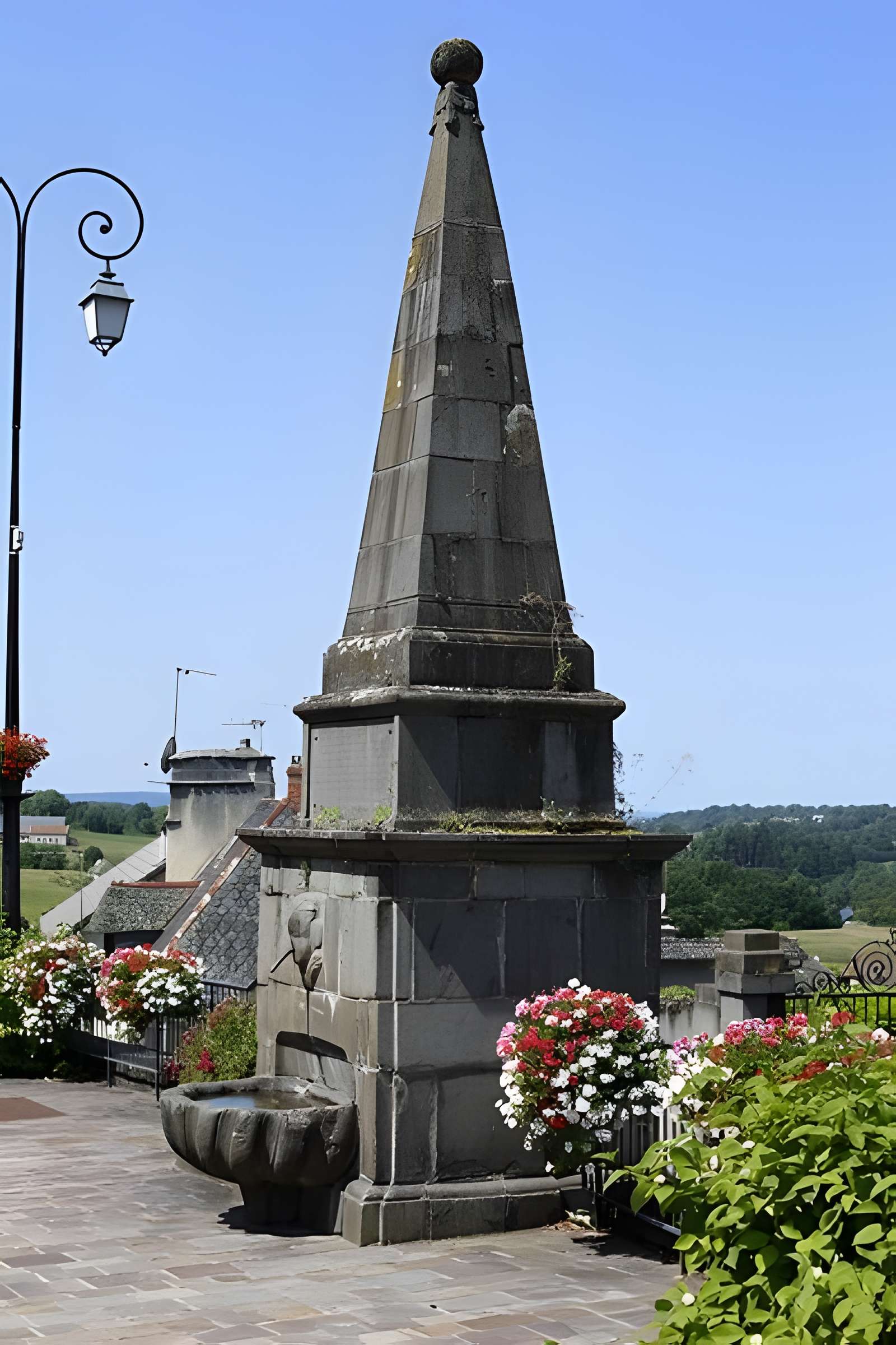 Fontaine Monthyon de Mauriac 