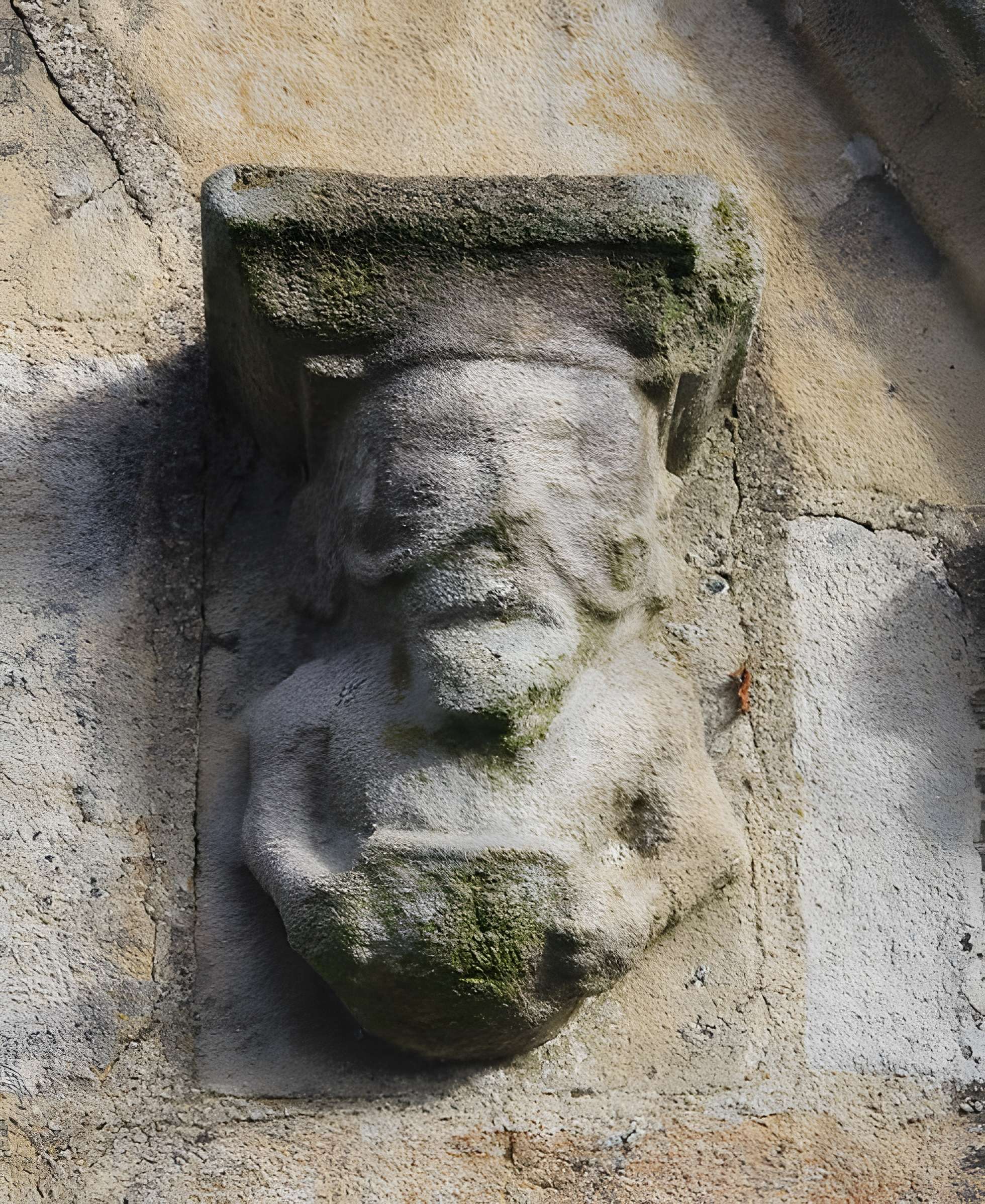 Fontaine Notre Dame de la Fosse à La Chapelle-Neuve