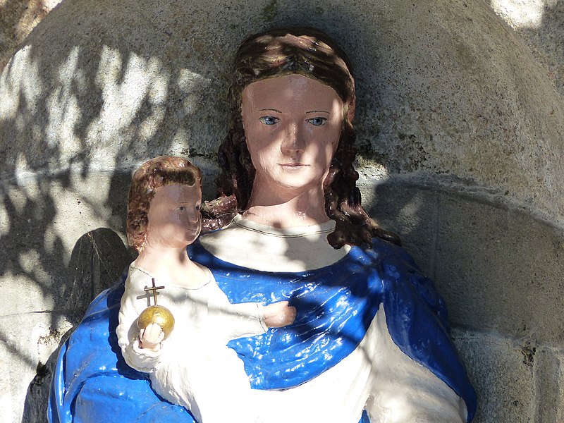 Fontaine Notre-Dame-du-Roncier de Josselin