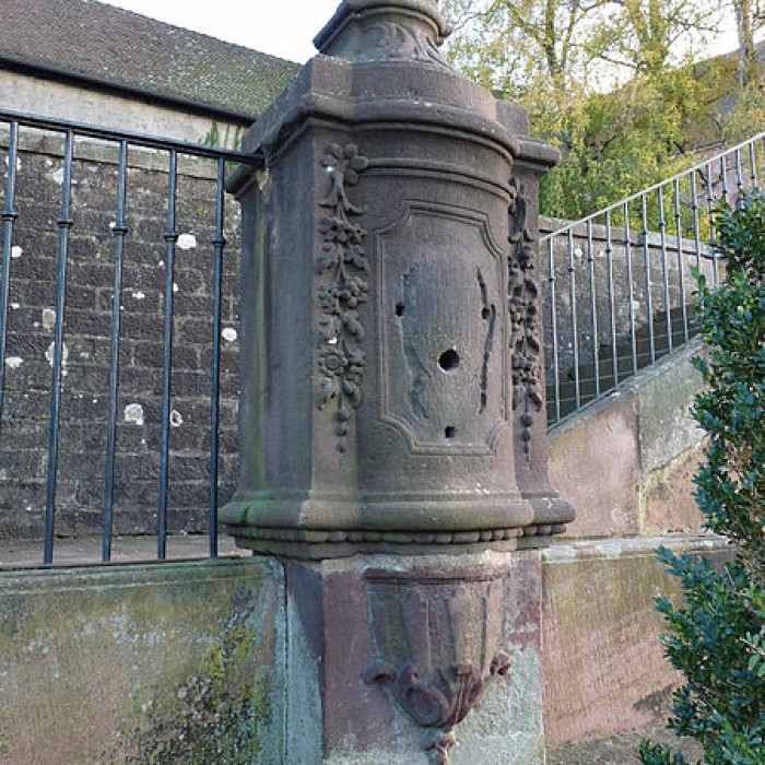 Photo de Fontaine Place du Chapitre de Saint-Dié-des-Vosges